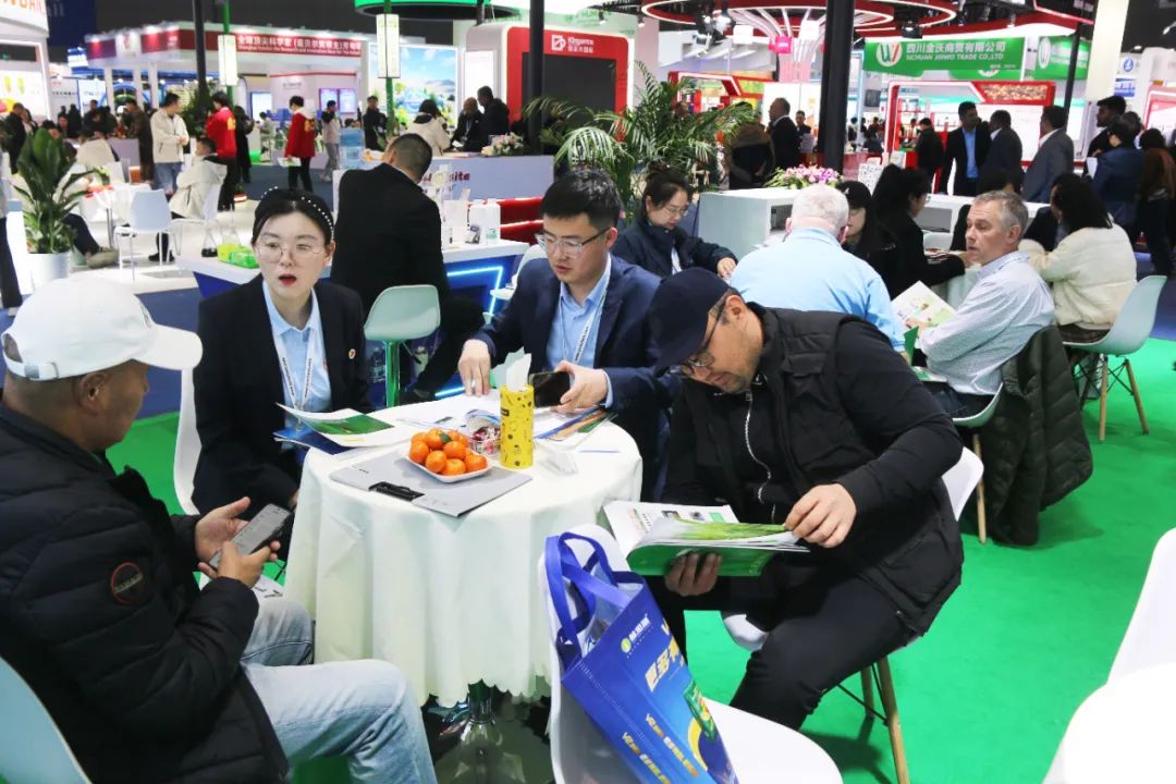 金牌贊助企業(yè)海大生物全新亮相上海CAC國(guó)際農(nóng)化展，以科技實(shí)力獻(xiàn)禮25周年